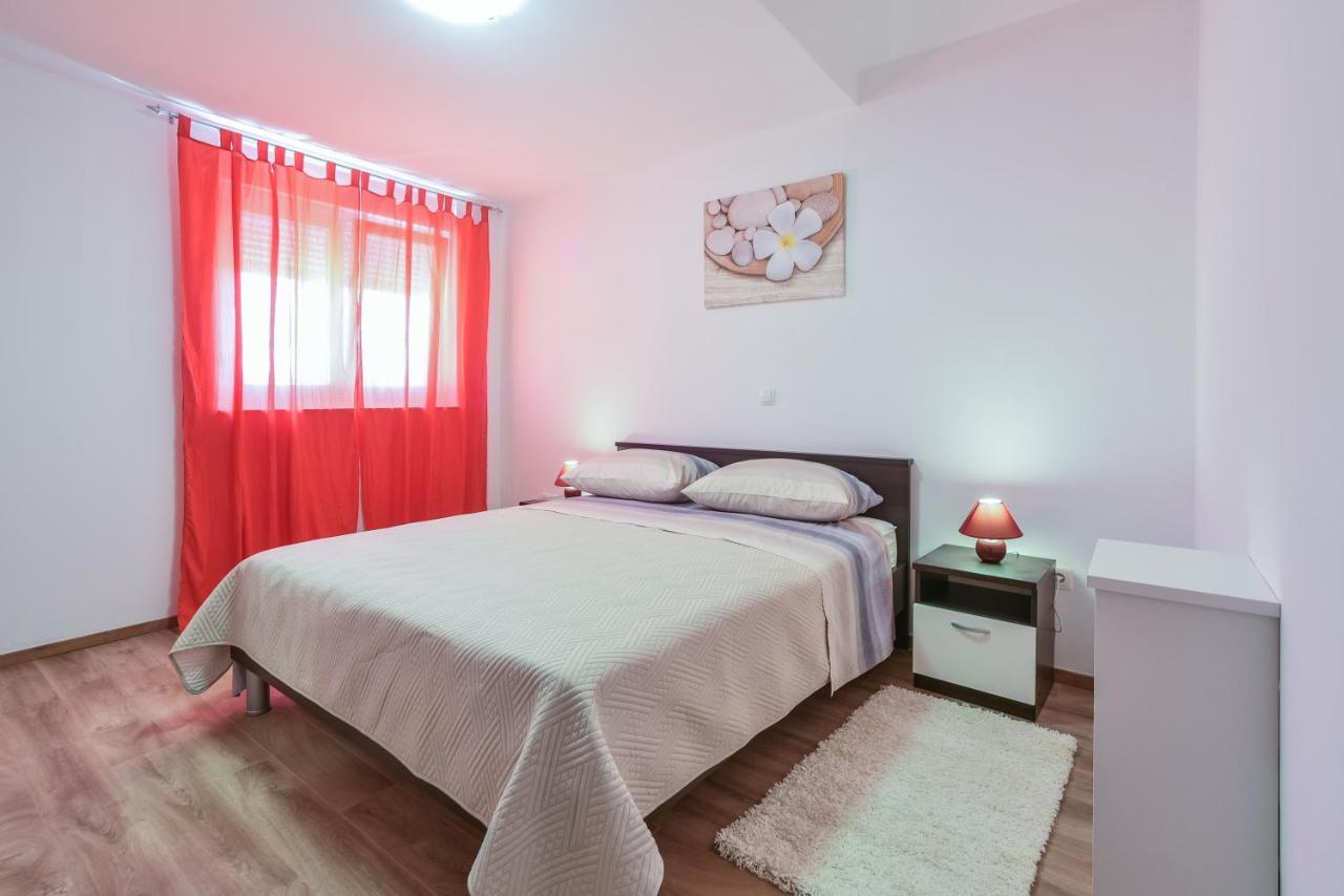 Apartments Sandrina Vrsi Zewnętrze zdjęcie