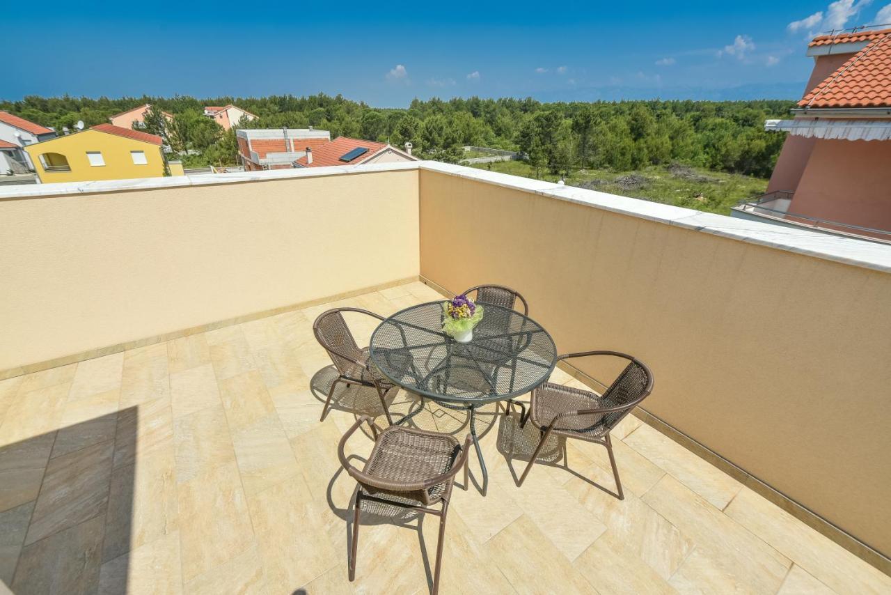 Apartments Sandrina Vrsi Zewnętrze zdjęcie